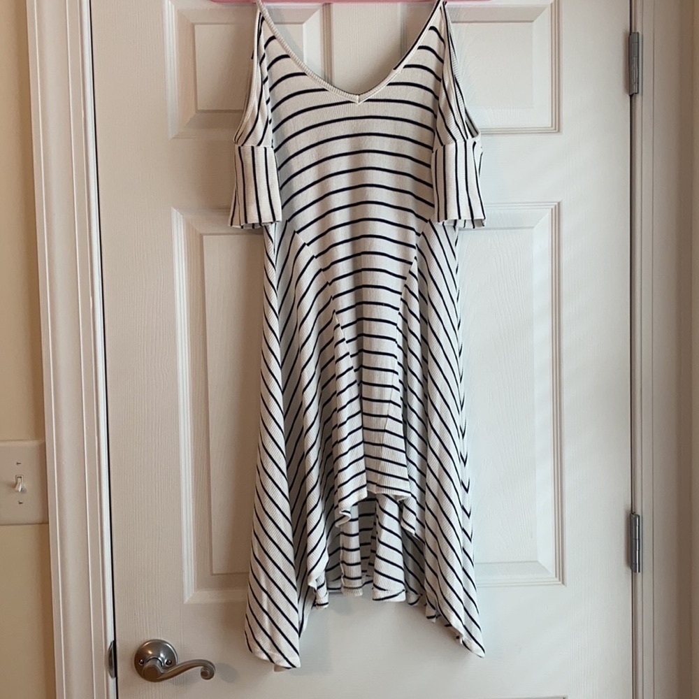 WinWin Cold Shoulder Dress White with Navy Stripes